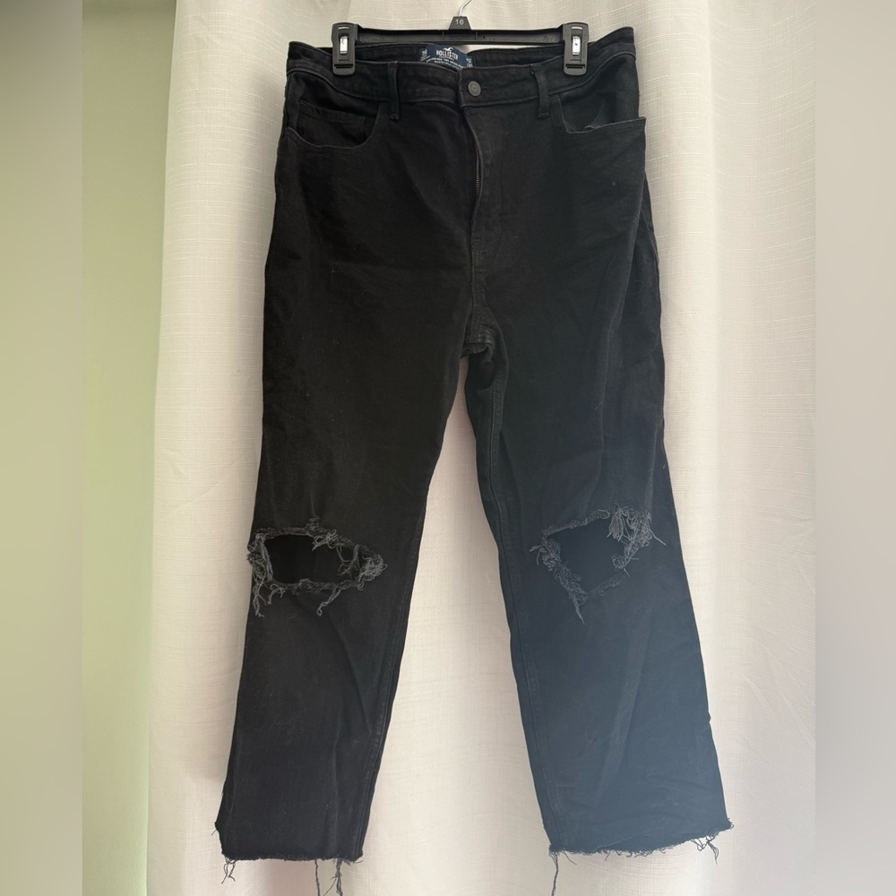 Hollister distressed straight leg Jeans